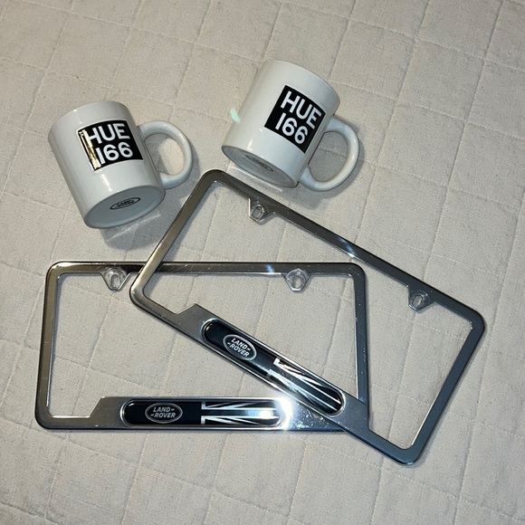 Land Rover Other - Land Rover License Plate/Coffee Mugs EUC
